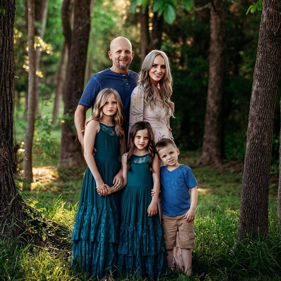 Carrie Jernigan and family