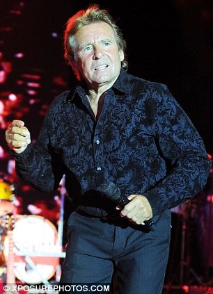 davy jones performing 