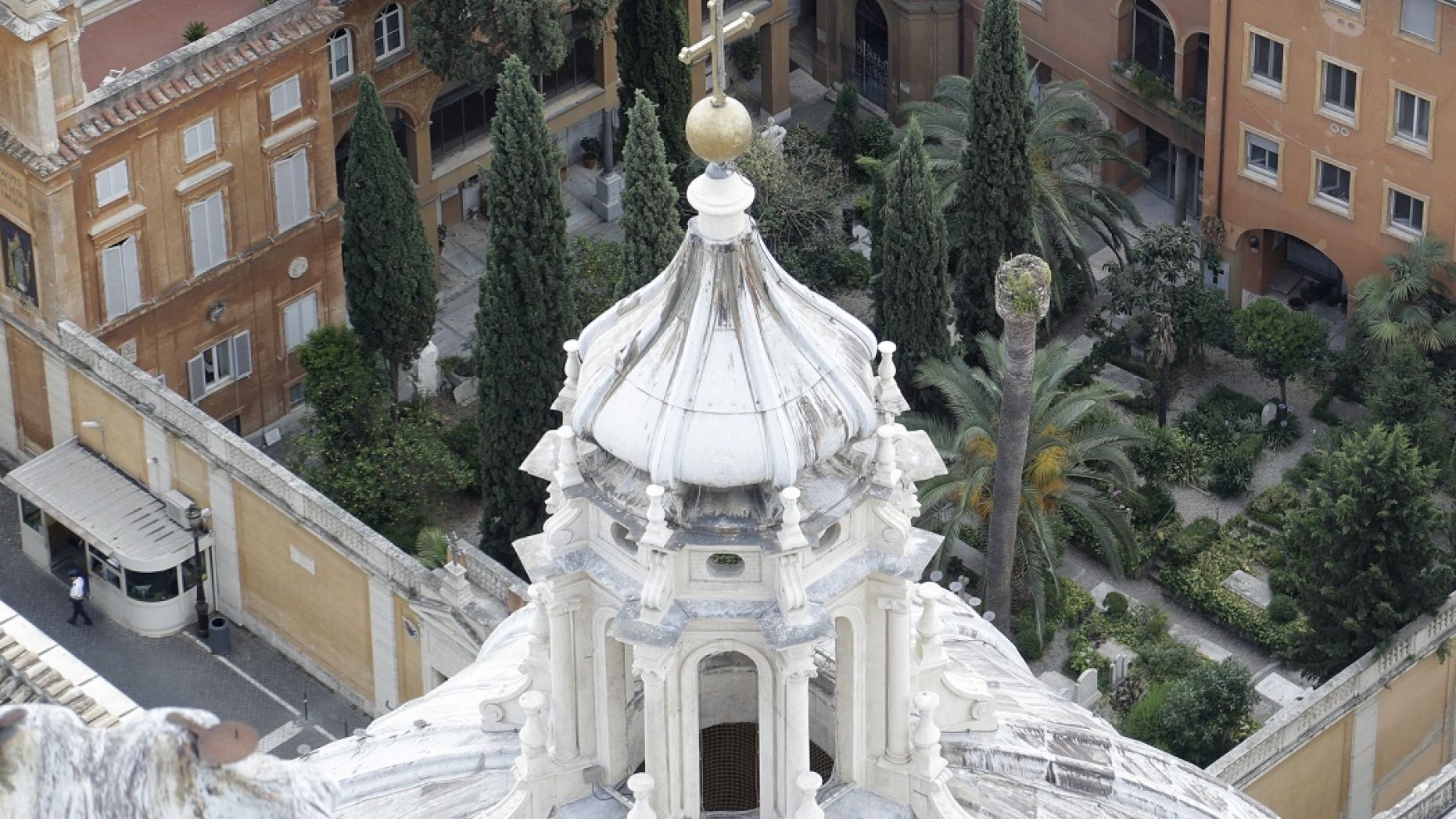 the Vatican building