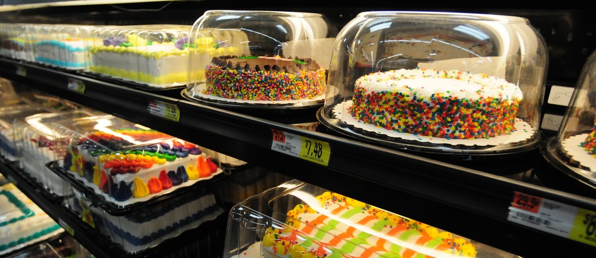 cakes in walmart store