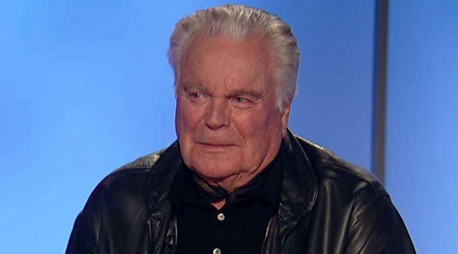 robert wagner recent photo