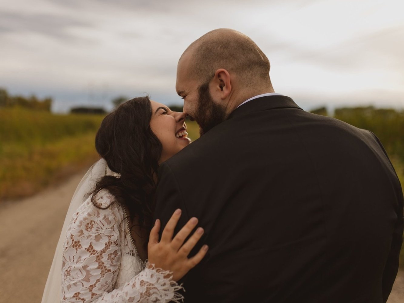 Couple Pays $800 To Wedding Photographer, Left With "Dark, Grainy Images"