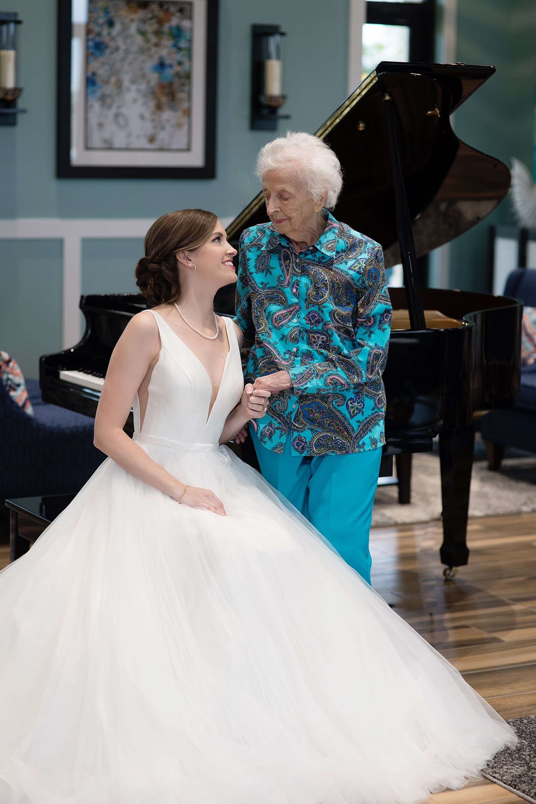 Tara and her grandmother in photoshoot 