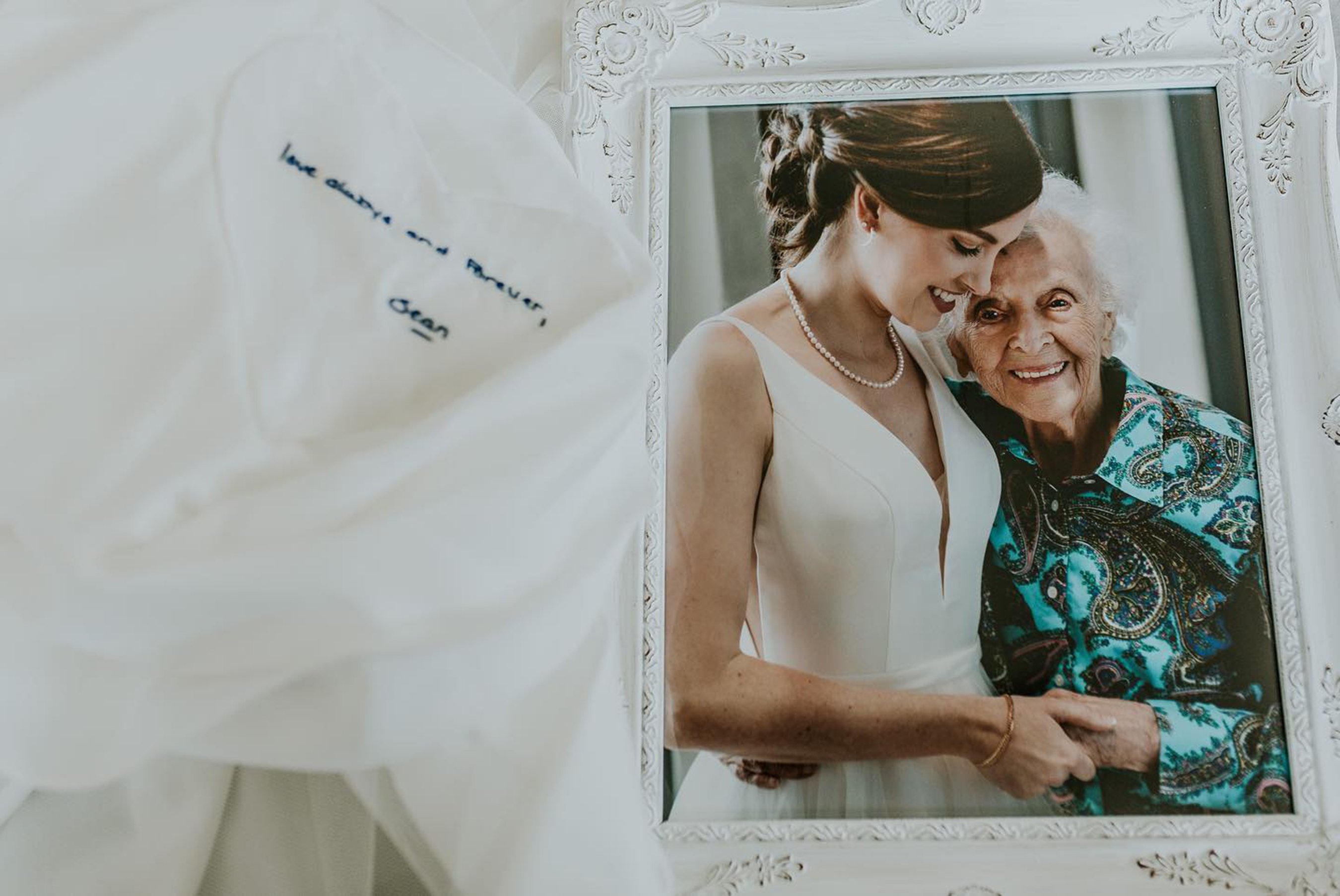 Bride-to-Be Flies to Grandmother in Hospice for 'Secret' Photoshoot in Her Wedding Gown