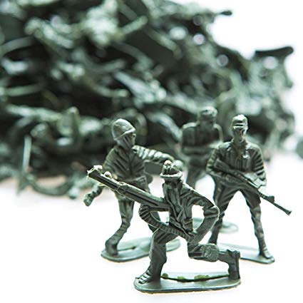 green Army men toys