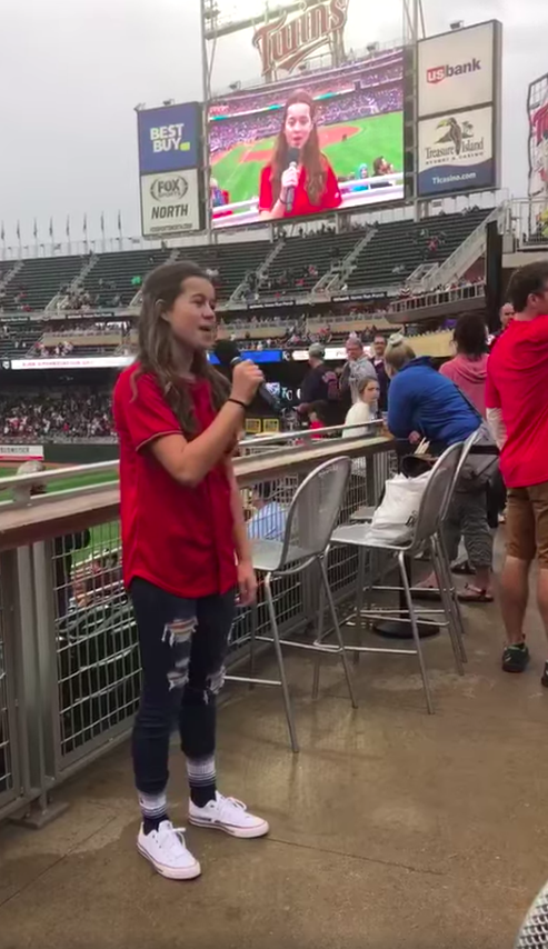 kensey knight sings god bless america