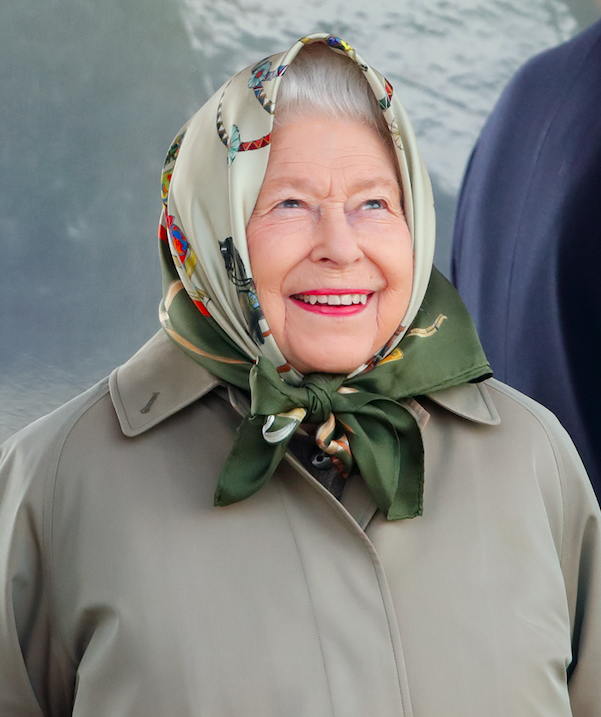 queen elizabeth ii plays a prank on american tourists