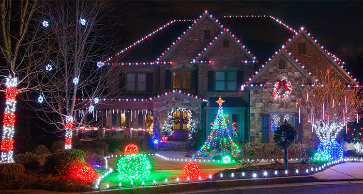 Home Depot S Light Up Yard Cow Is A Country Dream Come True