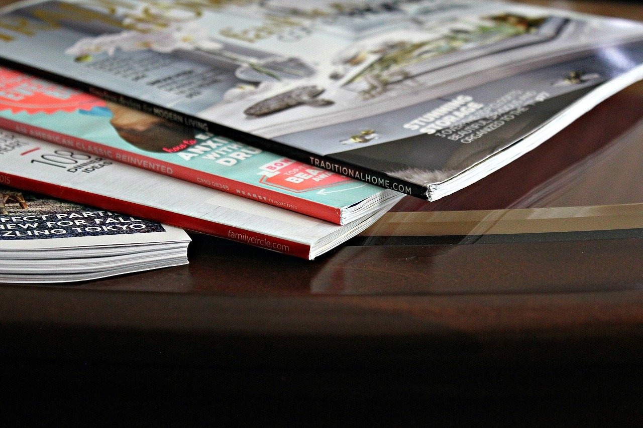 magazines on table 