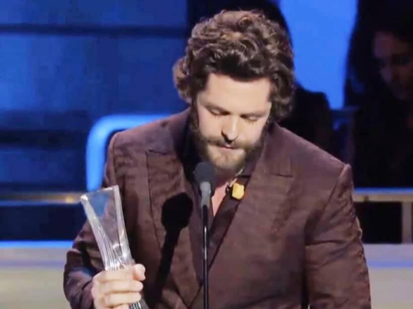 thomas rhett prayed cmt awards 