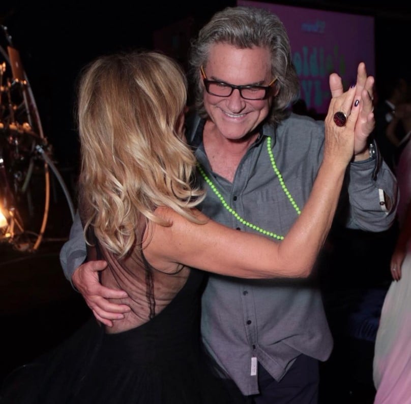 goldie hawn and kurt russell dancing 