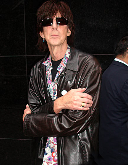 ric ocasek cuts estranged wife out of will