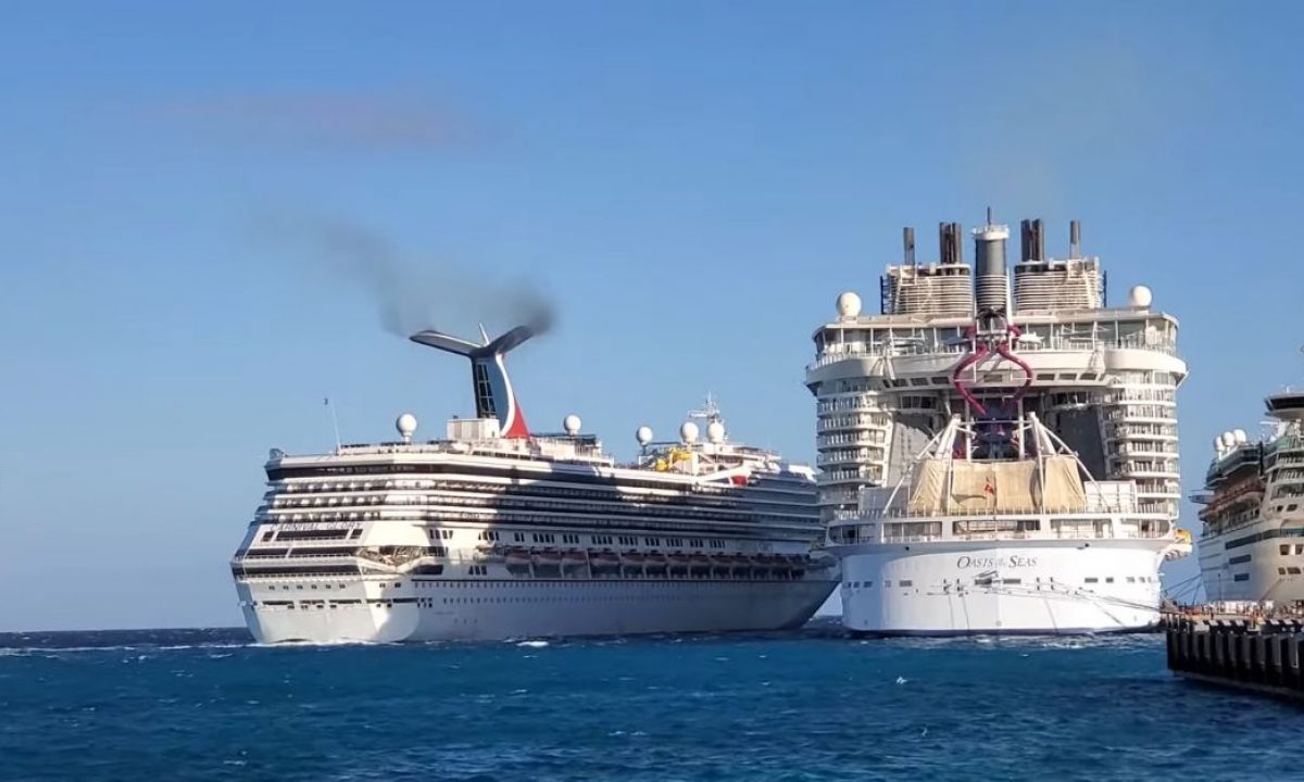 Watch The Video Carnival Glory And Carnival Legend Collision At Cozumel Cruise Port