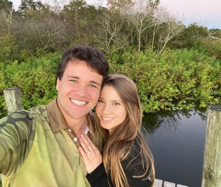 bindi irwin fiance chandler powell 