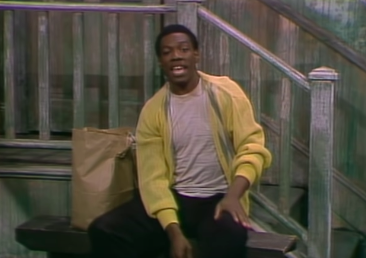 Eddie Murphy Hosts 'SNL,' Brings Back Buckwheat & Mister Robinson