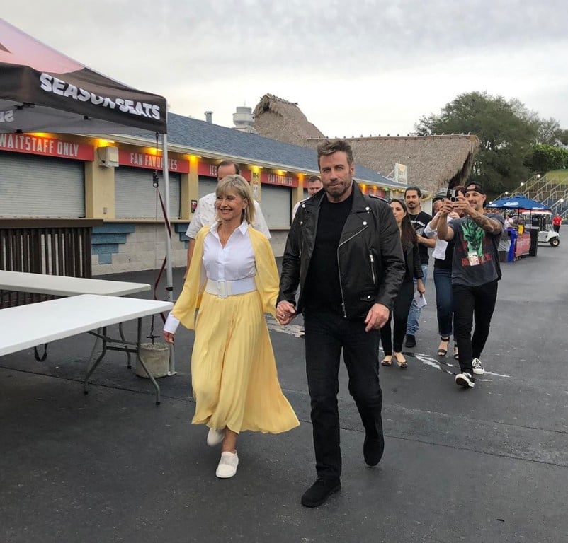 olivia newton john and john travolta grease costumes 