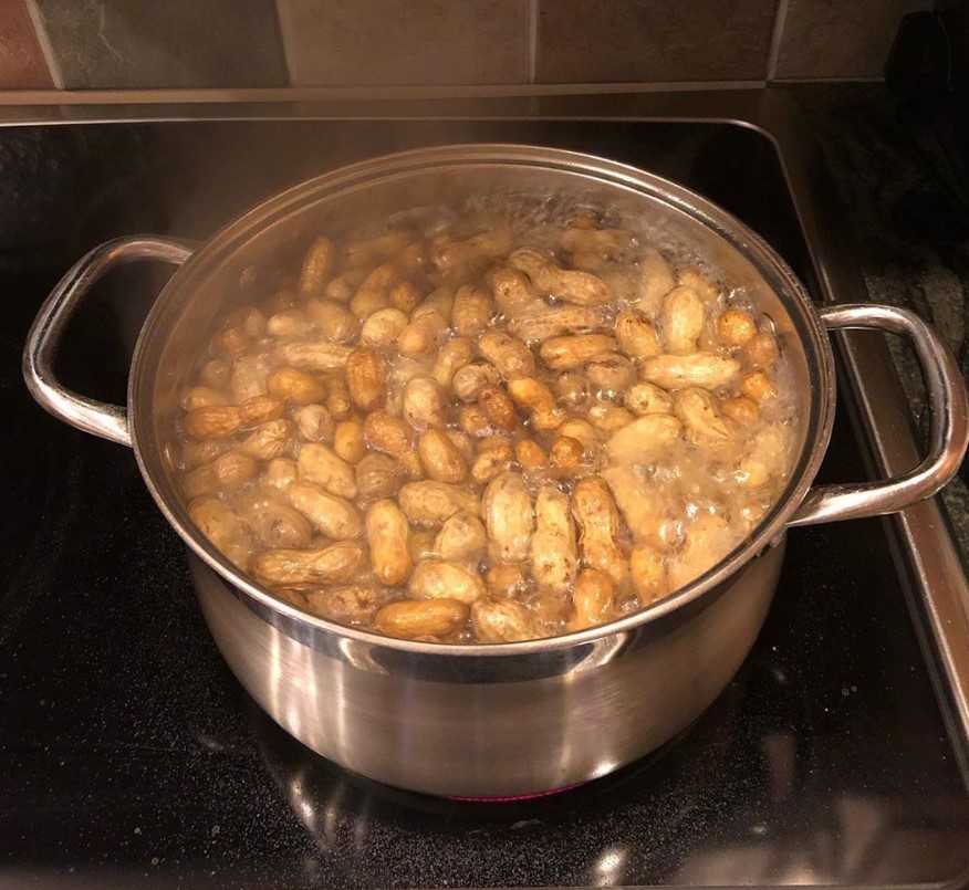 boiled peanuts 