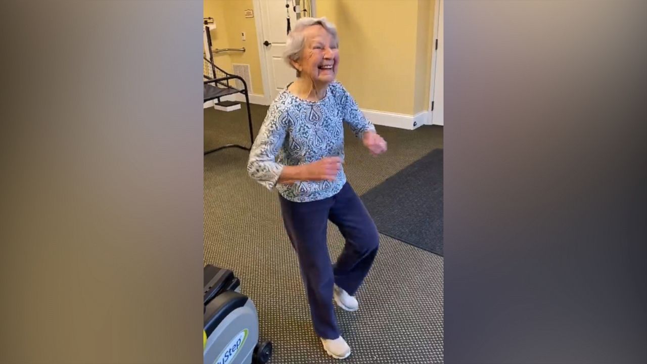 91-year-old julia lewis dancing to elvis presley