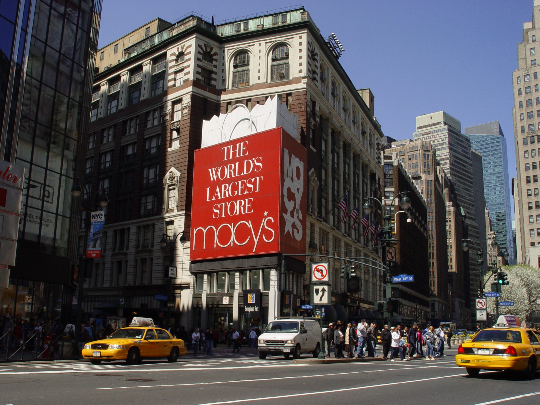 worlds largest macys store 