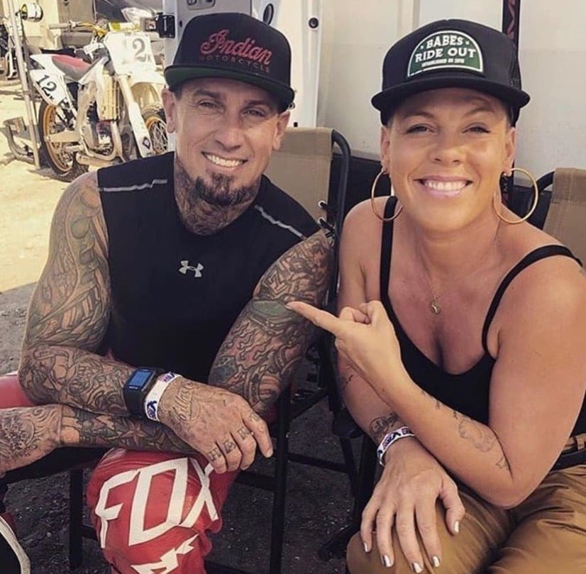 pink carey hart 