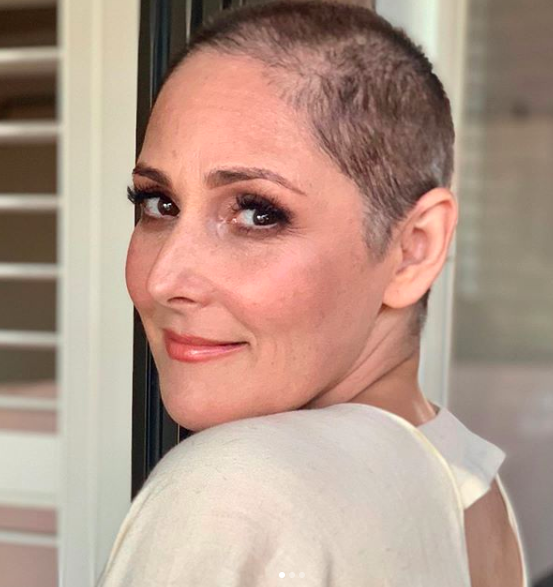 ricki lake shaves her head 