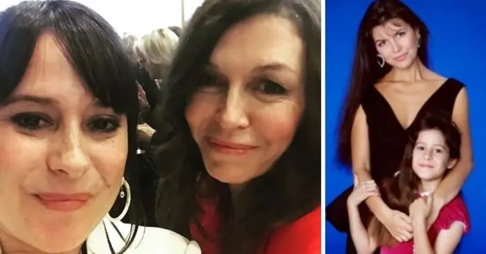 General Hospital stars Finola Hughes and Kimberly McCullough shared a reunion selfie
