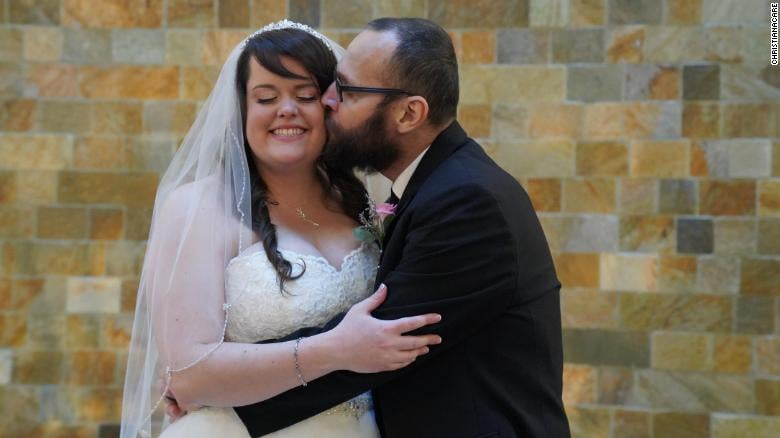 gus and rachel jimenez marry at hospital