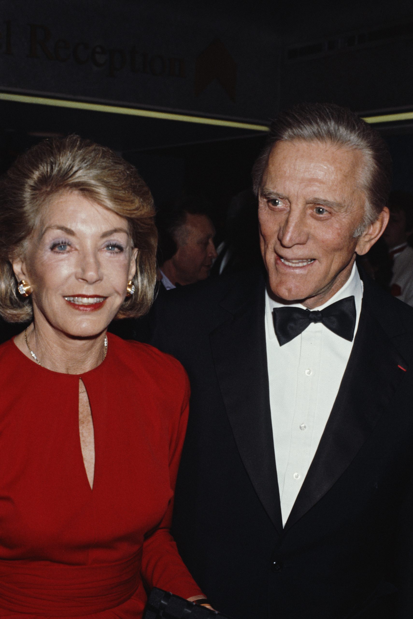 kirk douglas wife anne