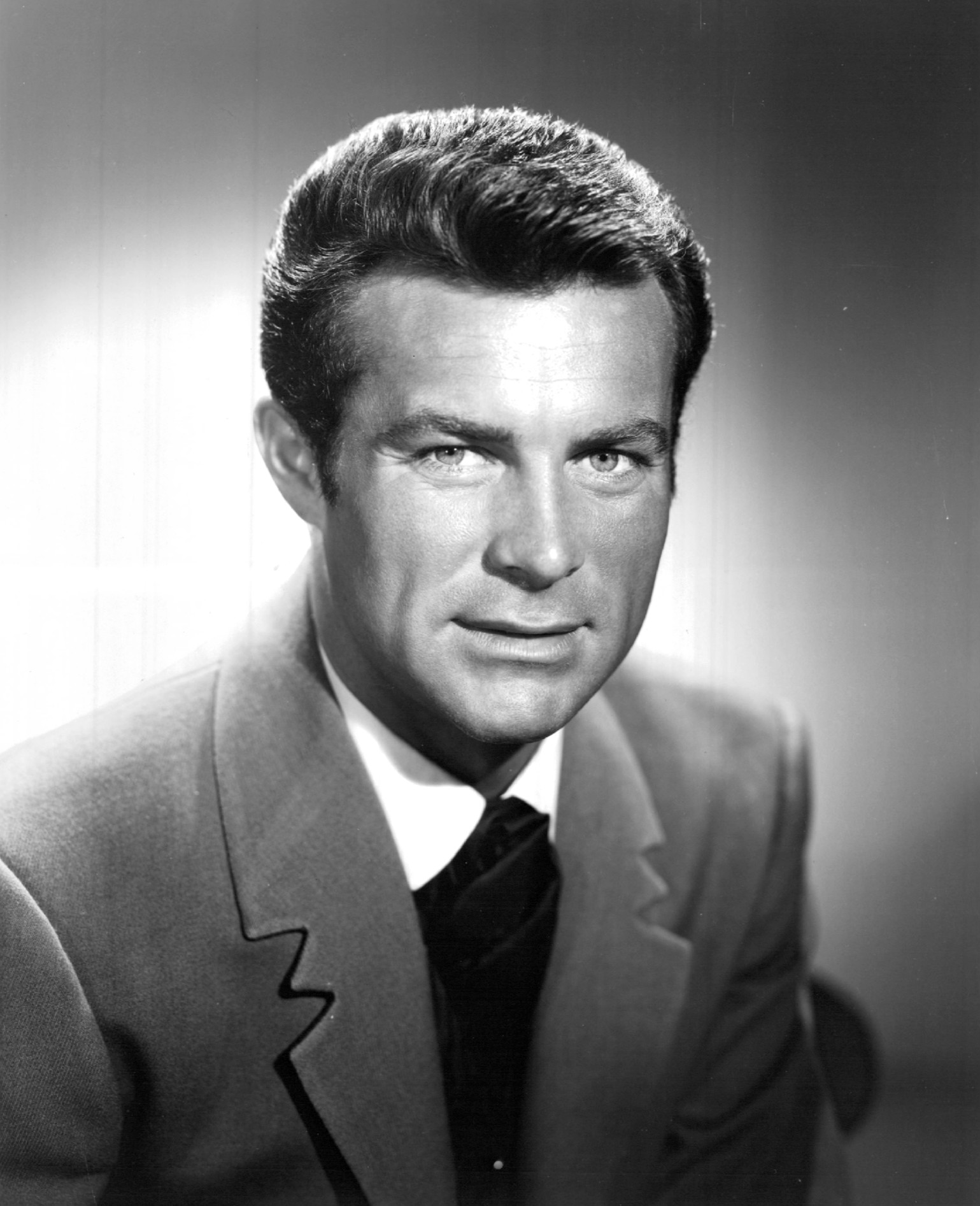 robert conrad younger