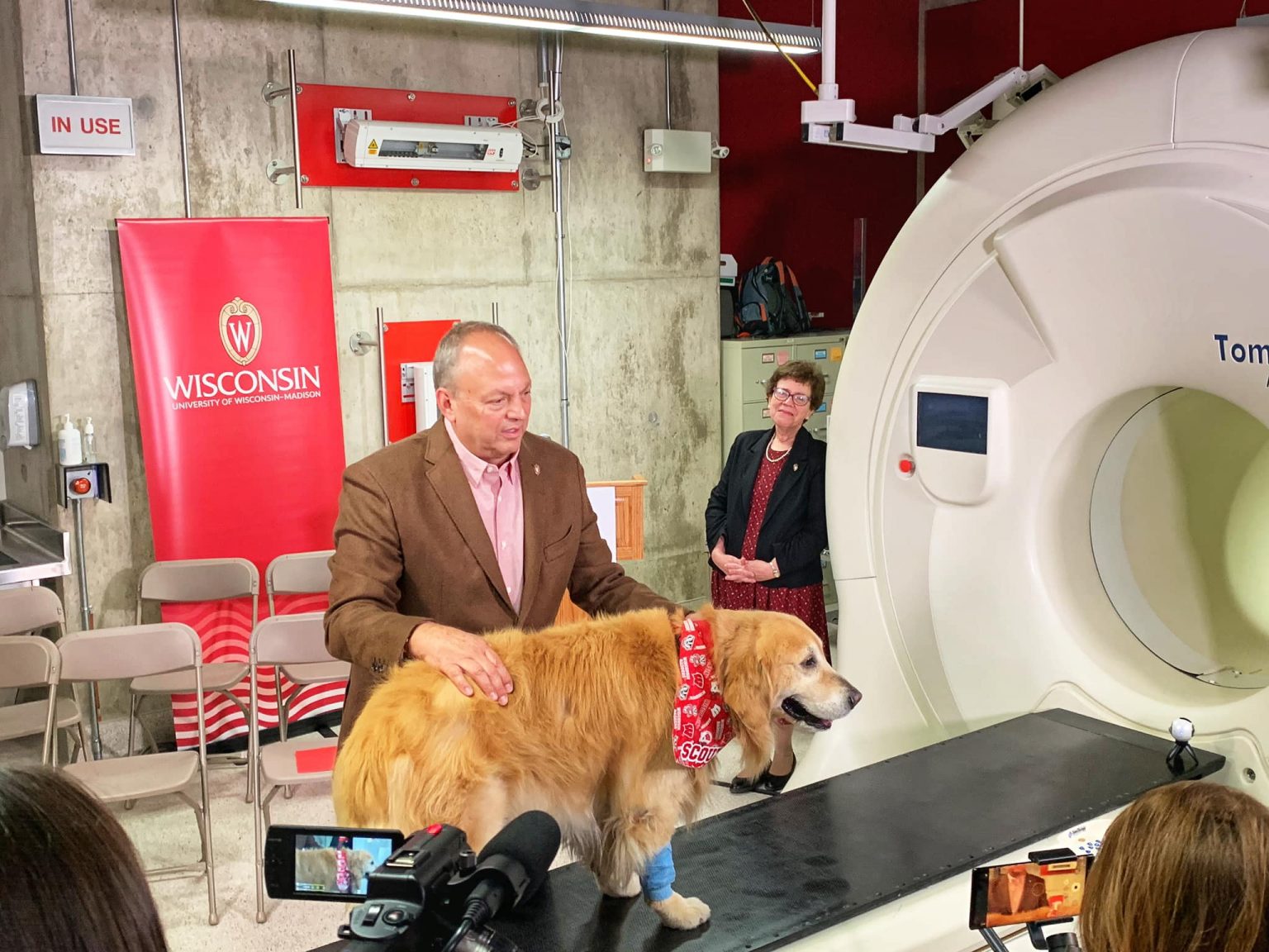 Petco Donates 250,000 To Veterinarian School To Help Save Lives