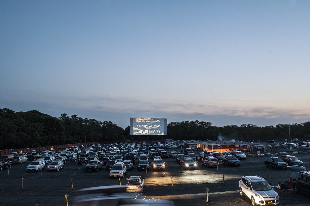 drive in movie theater