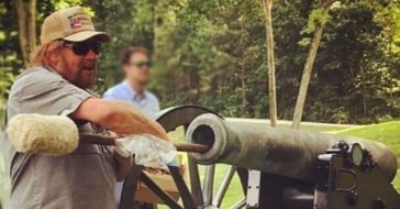 Hank Williams Jr turned 70 and set off a Civil War cannon