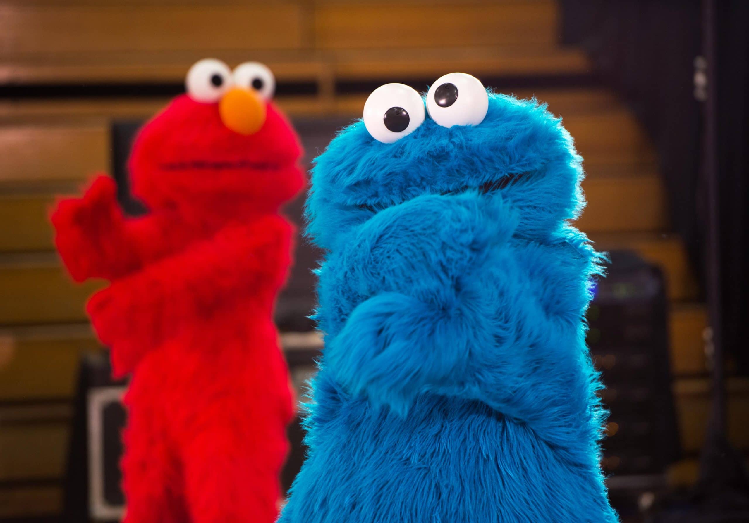 elmo and cookie monster sesame street