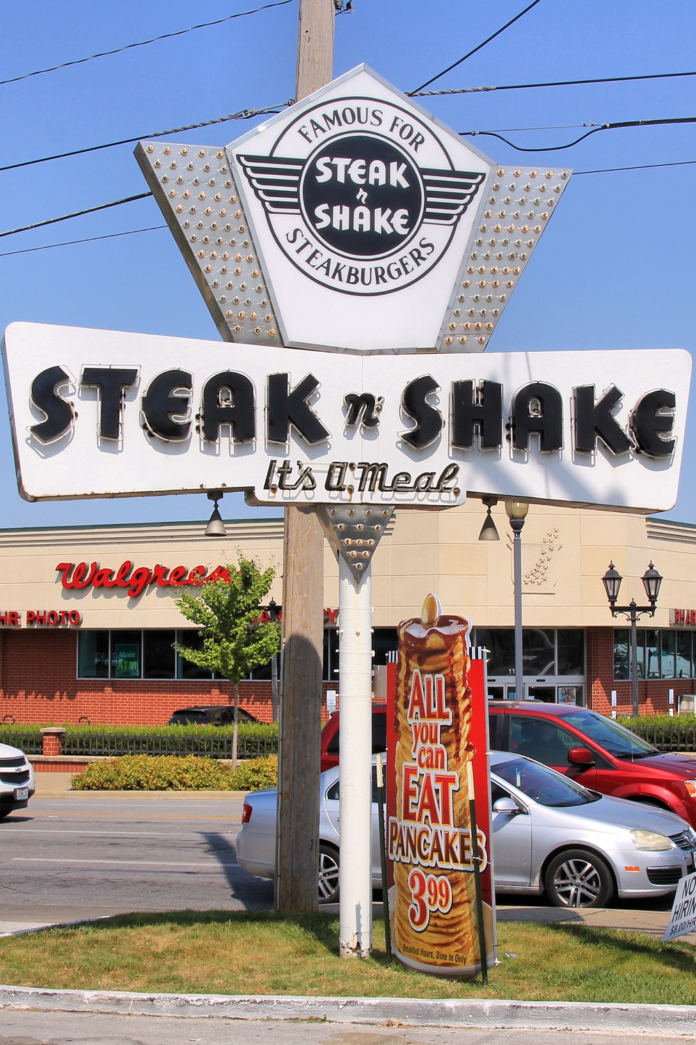 Steak 'N Shake restaurant old school steakburgers