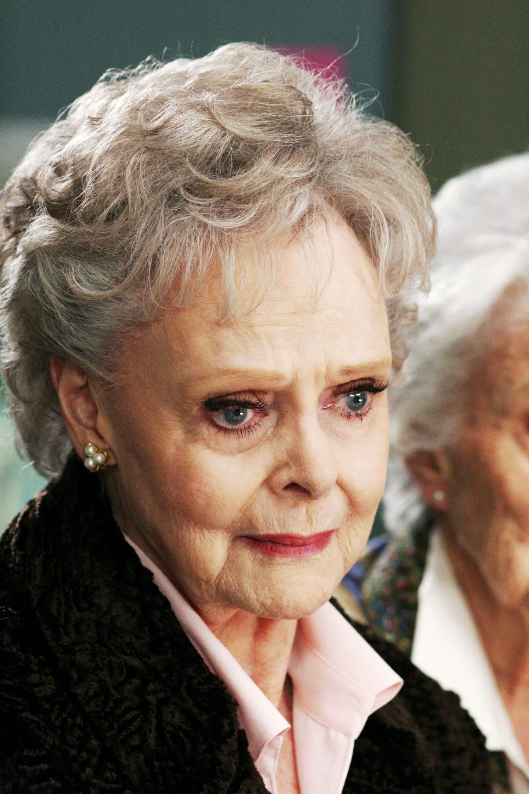 GREY'S ANATOMY, June Lockhart, 'Break on Through'