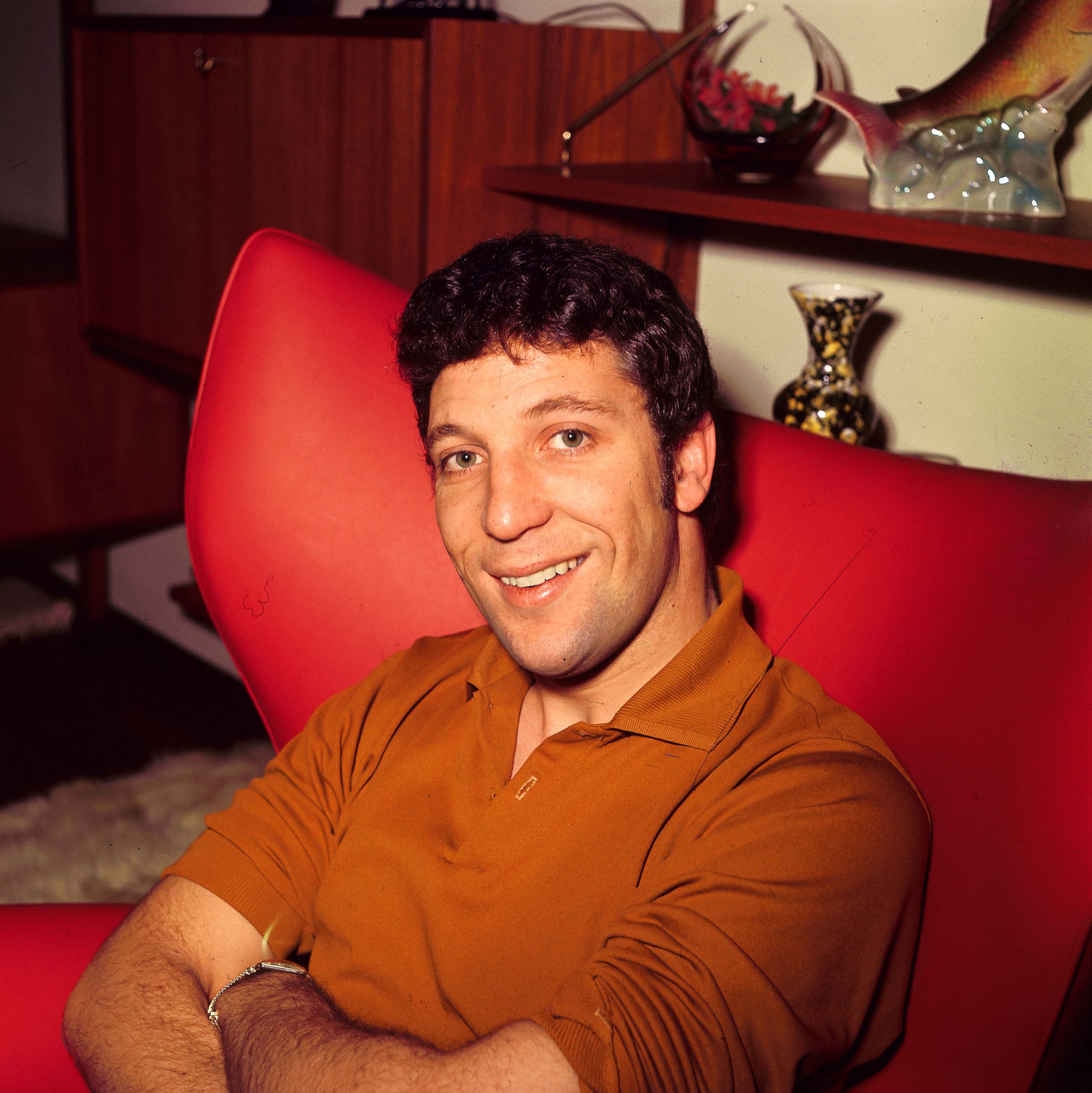 young tom jones