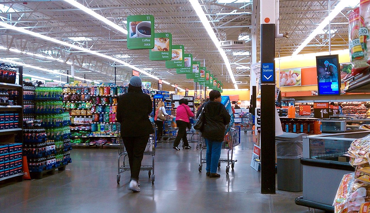 Walmart Will Not Enforce Masks As They Fear For Staff's Safety With Angry Shoppers