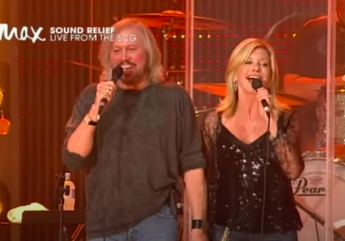 Olivia Newton-John, Barry Gibb Sing Version Of 'Islands In The Stream'