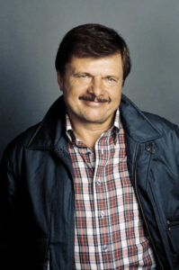John Karlen