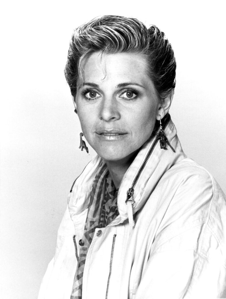 lindsay-wagner-stranger-in-my-bed