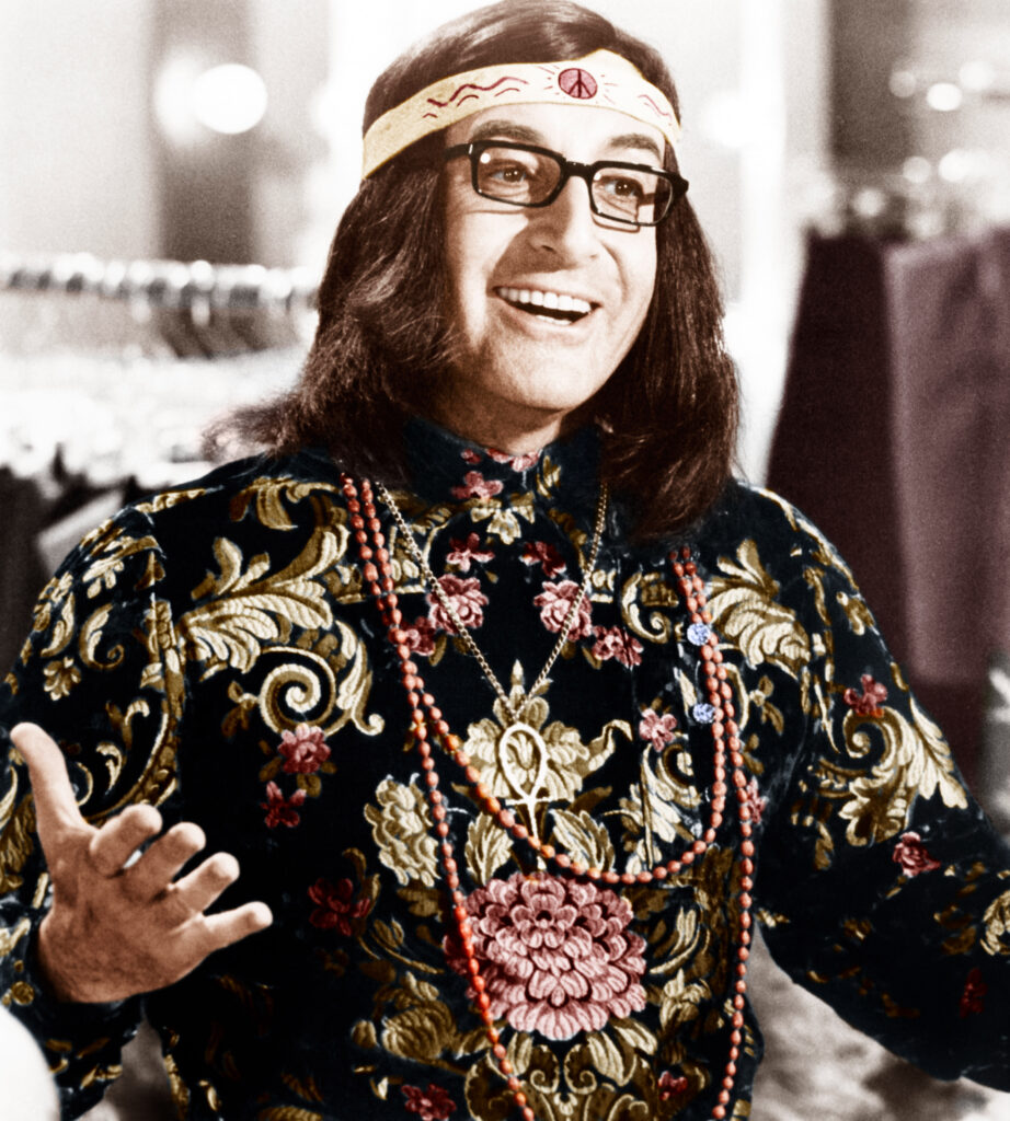 peter-sellers-in-love-beads