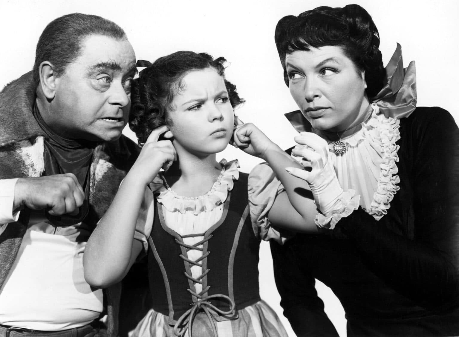Here's What Happened to Child Star Shirley Temple