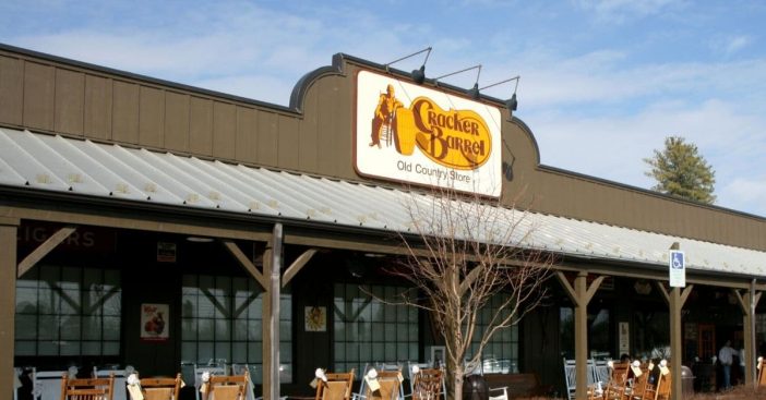 Cracker Barrel under fire after a customer sees a noose