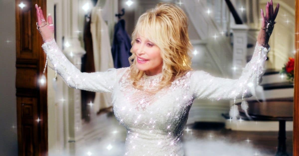 This Is Why Dolly Parton Says She Will Never, Ever Look Old