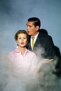 Elizabeth Montgomery and Dick York on Bewitched
