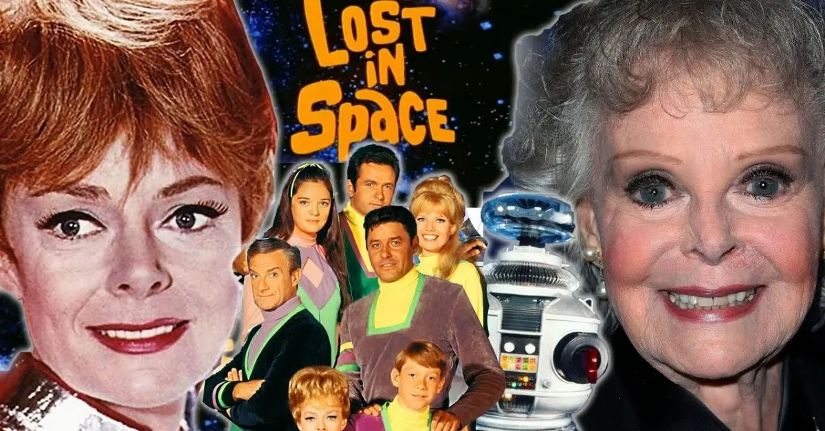 Taking A Look At The Cast Of 'Lost In Space' Then And Now 2020