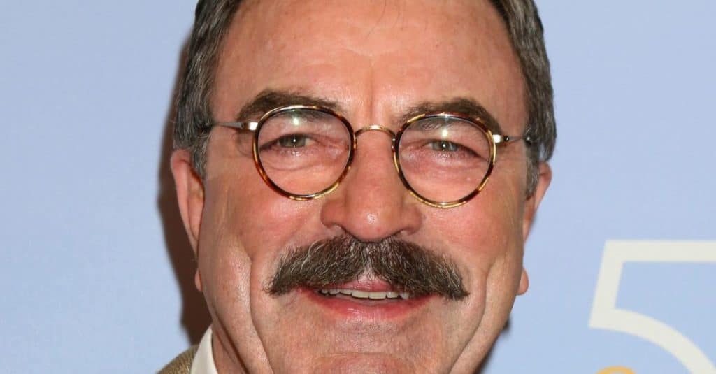 Tom Selleck Was Inspired By Donnie Wahlberg And Left A 2,020 Tip