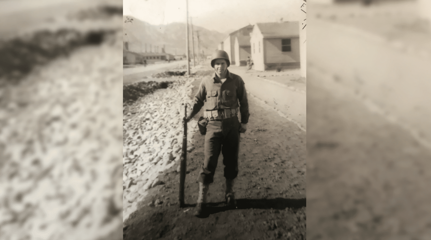 99-Year-Old World War II Veteran Receives Hundreds Of Christmas Cards