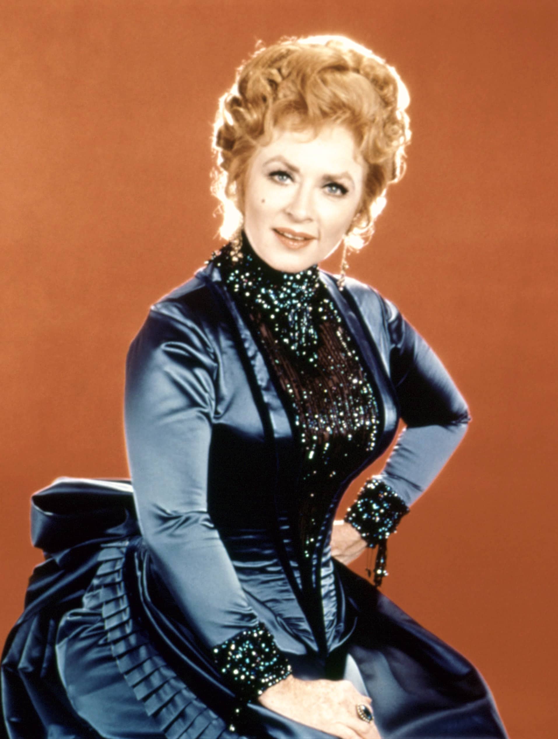 amanda blake gunsmoke miss kitty