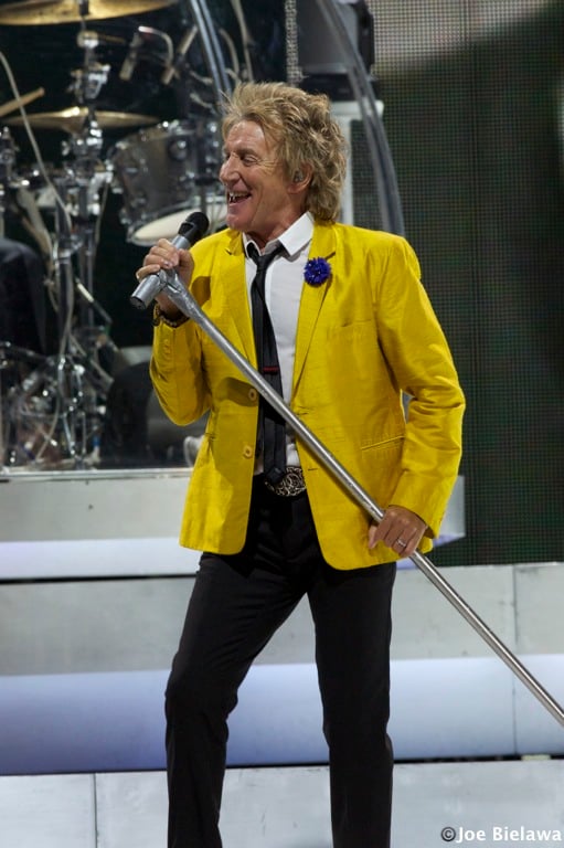 Whatever Happened With That Feud Between John Lennon And Rod Stewart?
